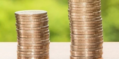 黄金定投金额和克按哪个比较好？