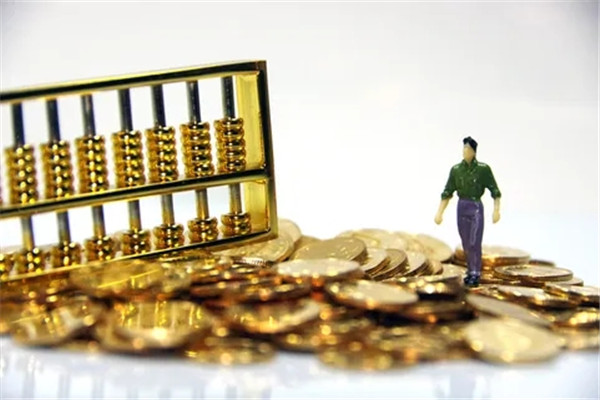 60岁以后有多少钱才能体面养老？60岁有400万存款能体面养老吗？